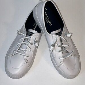 Sperry, White Leather Sneakers, Women’s Size 7.